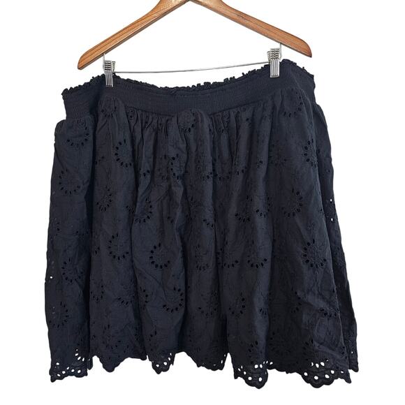 Torrid Embroidered Mini Skirt Womens Sz 5X Black Eyelet Flowing Whimsygoth Fairy - Picture 1 of 10